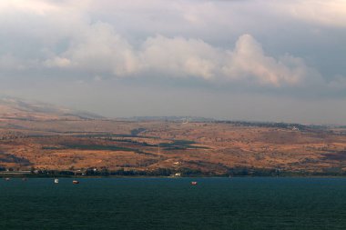Gölü kıyısındaki Kinneret, Tiberias Gölü - kuzeydoğu İsrail bir tatlısu Gölü 