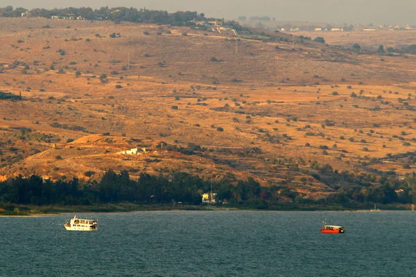 淡水湖北東イスラエルでティベリアス湖 湖のキブツ キネレット — ストック写真