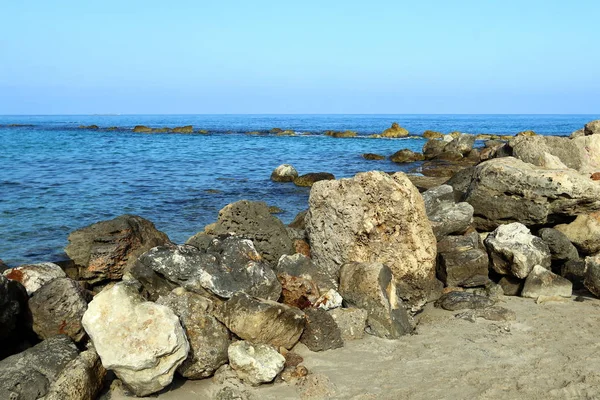 Steine Liegen Ufer Des Mittelmeeres — Stockfoto