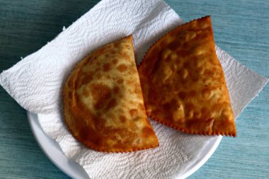 ekmek ve pastane ürünleri satan mağaza 