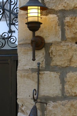 fener İsrail şehir parkında yüklü aydınlatma için 