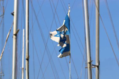 Bir bayrak veya afiş bir bez ile herhangi bir özel renk nedir 