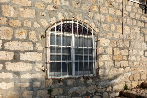 Das Fenster Ist Eine Öffnung Der Wand Die Dazu Dient — Stockfoto