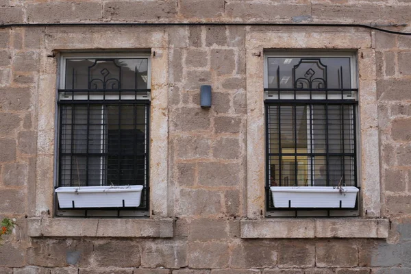 Окно Является Отверстием Стене Которое Служит Принести Свет Комнату Вентиляцию — стоковое фото