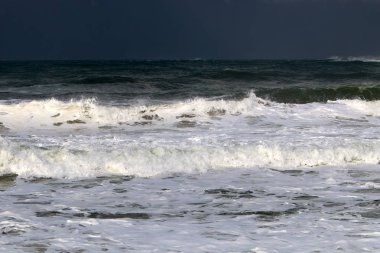 fırtına ve Akdeniz'de Kuzey İsrail rüzgarda 