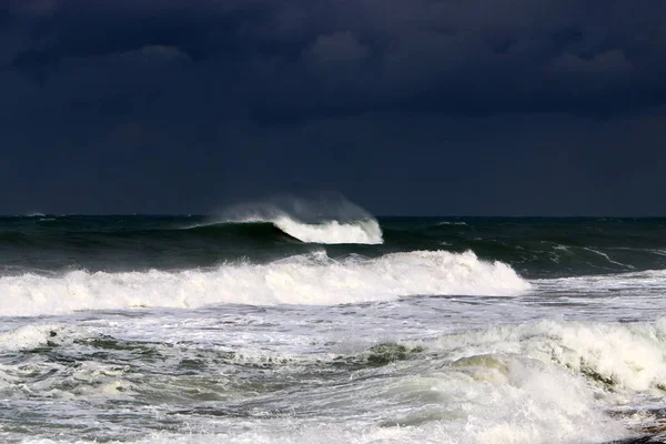 Burza Wiatr Morzu Śródziemnym Północnym Izraelu — Zdjęcie stockowe