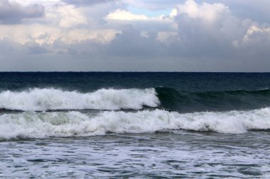 fırtına ve Akdeniz'de Kuzey İsrail rüzgarda 