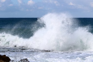 fırtına ve Akdeniz'de Kuzey İsrail rüzgarda 