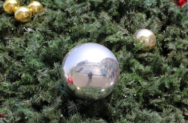 Noel oyuncaklar ve Hayfa İsrail mağazalarında hediyeler 