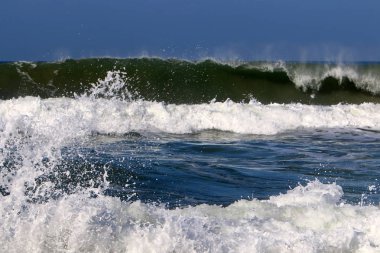 fırtına ve Akdeniz'de Kuzey İsrail rüzgarda 