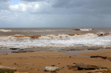 fırtına ve Akdeniz'de Kuzey İsrail rüzgarda 