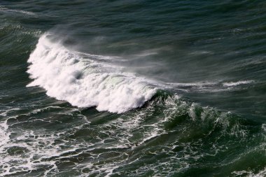 fırtına ve Akdeniz'de Kuzey İsrail rüzgarda 