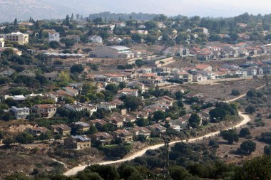 Kuzey İsrail'küçük bir kasabasında manzara 