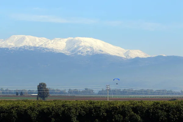 マウントハーモンはイスラエルと冬のスポーツを練習することができる唯一の場所で一番高い山です — ストック写真