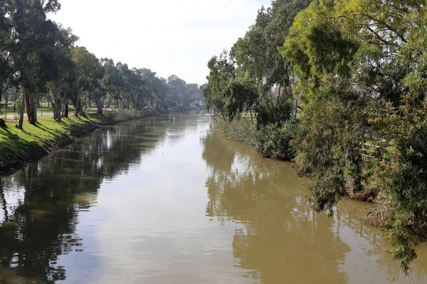 Parque Ciudad Tel Aviv Orillas Del Río Yarkon — Foto de Stock