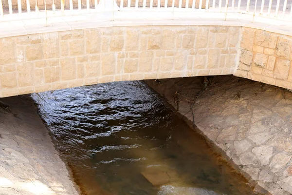 Puente Una Estructura Artificial Erigida Sobre Obstáculo —  Fotos de Stock