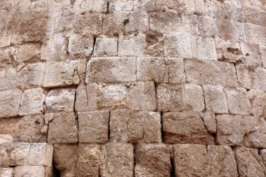 taş doku - katı madde yapısı ve konumu, parçalarının niteliği. 