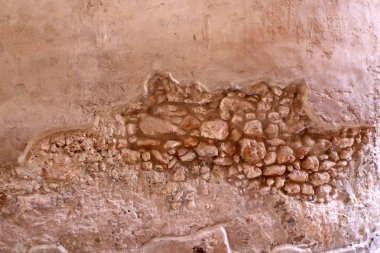 taş doku - katı madde yapısı ve konumu, parçalarının niteliği. 