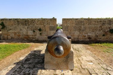 eski kalenin Napolyon şehir koruma Acre içinde nükleer savaş topu 