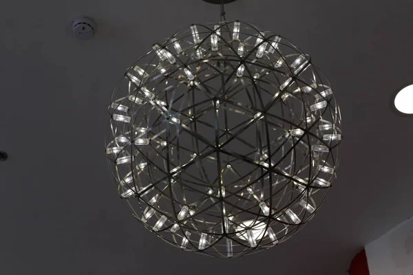 Lamp Illuminate Room Hanging Ceiling — Stock Photo, Image
