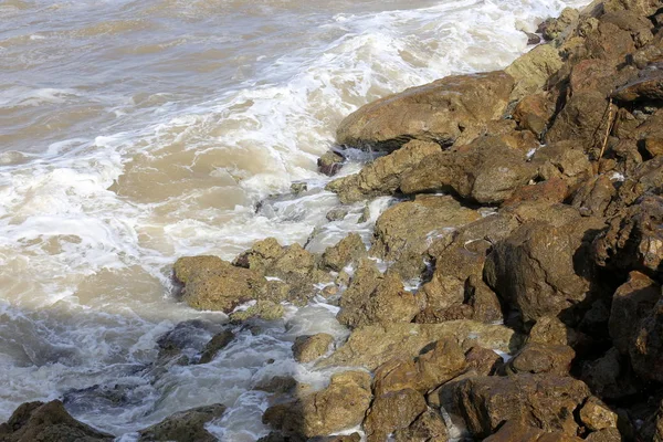 Βράχια Και Πέτρες Στις Ακτές Της Μεσογείου Στο Βόρειο Ισραήλ — Φωτογραφία Αρχείου