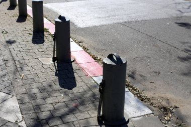 Kaldırım sokak şehir iki tarafında bulunan bir yaya geçit olduğunu. 