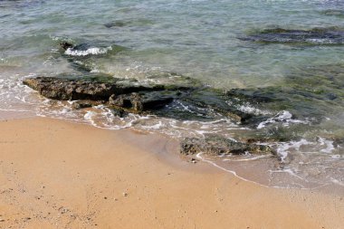 su renk ve Akdeniz kıyıları kapalı yansımalar 