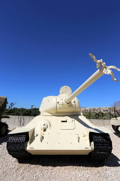 Viejo Equipo Militar Tanques Están Museo Israel —  Fotos de Stock