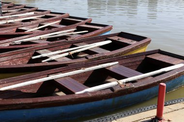 İsrail Akdeniz'in kıyısında tekne 