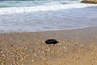 tekerlek - serbestçe döndürerek veya bir dönem eksen üzerinde sabit disk 