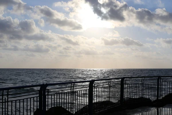Zon Boven Horizon Ingesteld Eindigt Dag Middellandse Zee Israël — Stockfoto