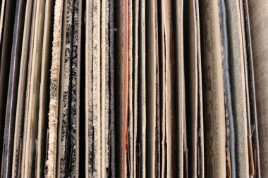 Israil 'de büyük bir mağazada malların reklam 