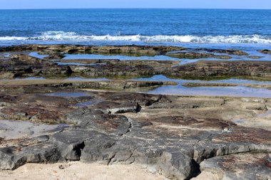 Israil eyaletinin kuzeyinde Akdeniz kıyısı 