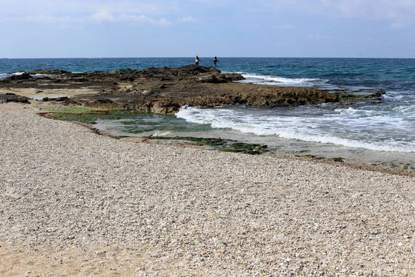 イスラエルの州北部の地中海沿岸 — ストック写真
