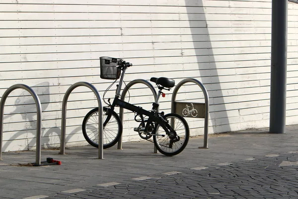 Veículo Bicicleta Com Rodas Posto Movimento Pela Força Muscular Humana — Fotografia de Stock