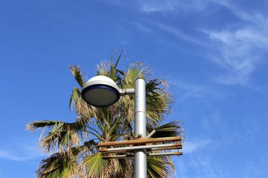 fener İsrail şehir parkında yüklü aydınlatma için 