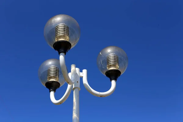 Linterna Para Iluminación Instalada Parque Urbano Israel — Foto de Stock