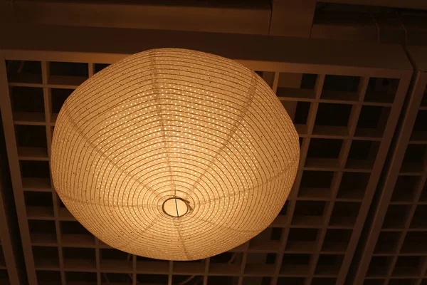 Winkel Verkoopt Een Lamp Voor Indoor Verlichting — Stockfoto