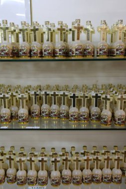 Israil 'de Kinneret Gölü kıyılarında Capernaum Milli Parkı 'nda 12 Havariler Kilisesi 