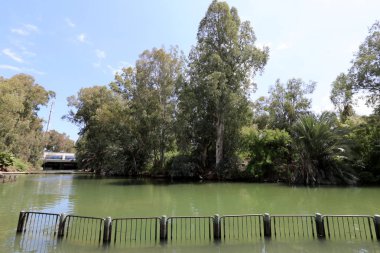 Ürdün - Orta Doğu'da bir nehir, nehir İsa Mesih'in sularında vaftiz edildi. 