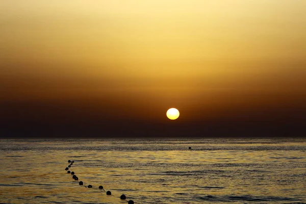 Sol Pone Sobre Horizonte Mar Mediterráneo Norte Israel Termina Día — Foto de Stock