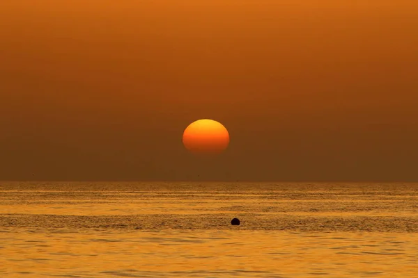 Sol Põe Sobre Horizonte Mar Mediterrâneo Norte Israel Termina Dia — Fotografia de Stock