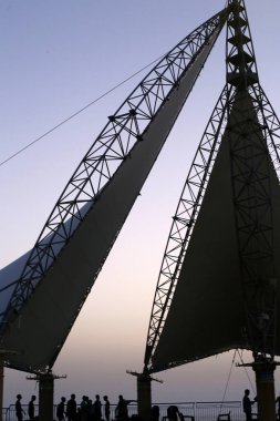 İnşaat ve mimari büyük bir şehir sokaklarında geometrik şekiller 