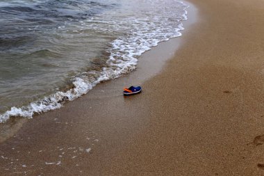 Kumdaki Kuzey İsrail'Akdeniz kıyısında 