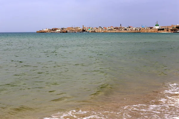 에이커 지중해 해안에 이스라엘의 갈릴리에있는 — 스톡 사진