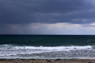 Israil eyaletinin kuzeyinde Akdeniz kıyısı 