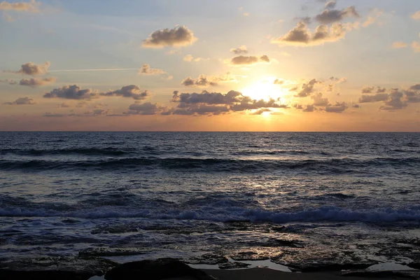 Puesta Sol Mar Mediterráneo Norte Del Estado Israel — Foto de Stock