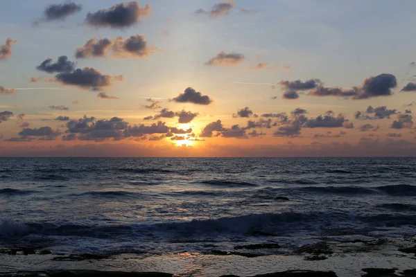 Puesta Sol Mar Mediterráneo Norte Del Estado Israel — Foto de Stock