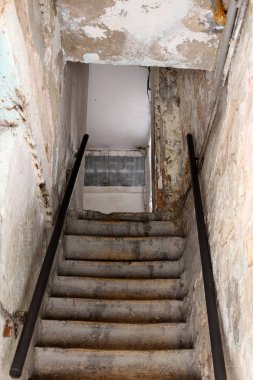 yukarı ve aşağı tırmanmaya merdiven adımlar bir dizi oluşur 