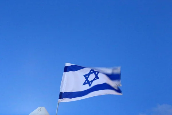 Azul Blanco Con Estrella David Bandera Israel Desarrolla Viento — Foto de Stock